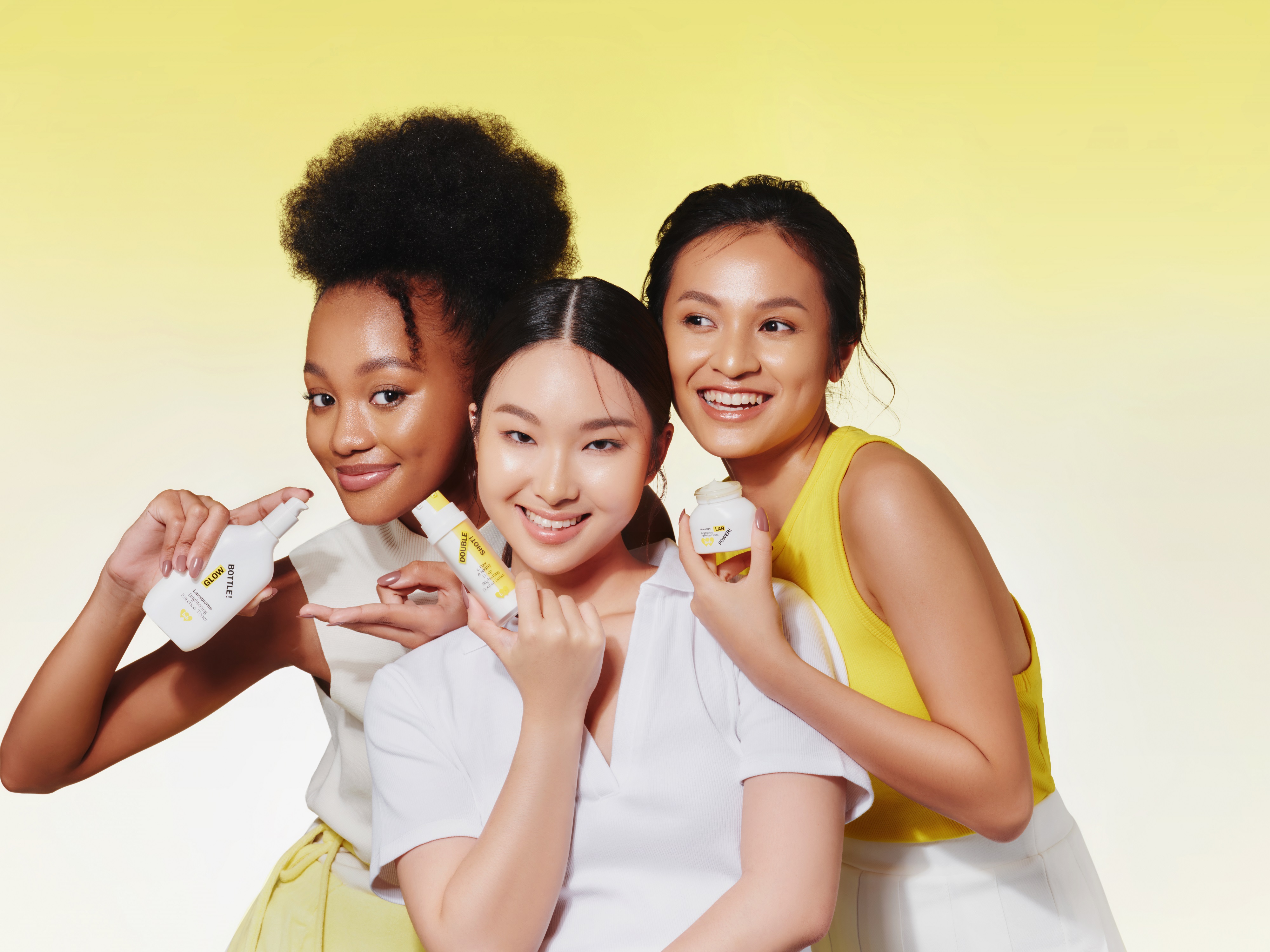Kombinasi Vitamin C+A Bikin Kulit Glowing Dalam 28 Hari