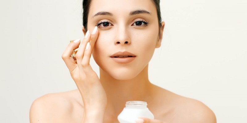 Berkaca Dari Produk Gisel Ditarik, Ini 5 Panduan Memilih Skincare yang Aman