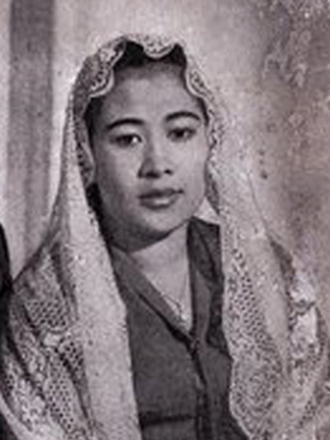 6 Gaya Busana Istri-istri Presiden Indonesia