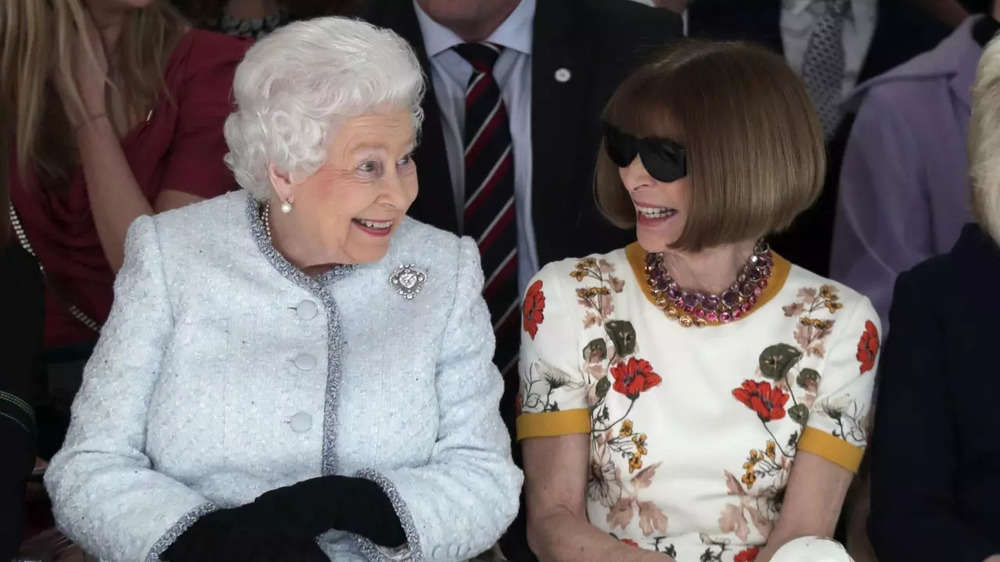 Gaya Busana Ratu Elizabeth II Selama Beberapa Dekade