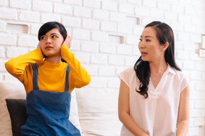3 Penyebab Pudarnya Etika dan Kesopanan Remaja Masa Kini