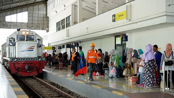 Hari Kereta Api Indonesia 2022: Apa Saja Syarat Baik Naik Kereta Api?