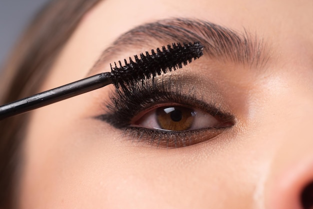12 Inspirasi Makeup Saat Liburan Ke Pantai
