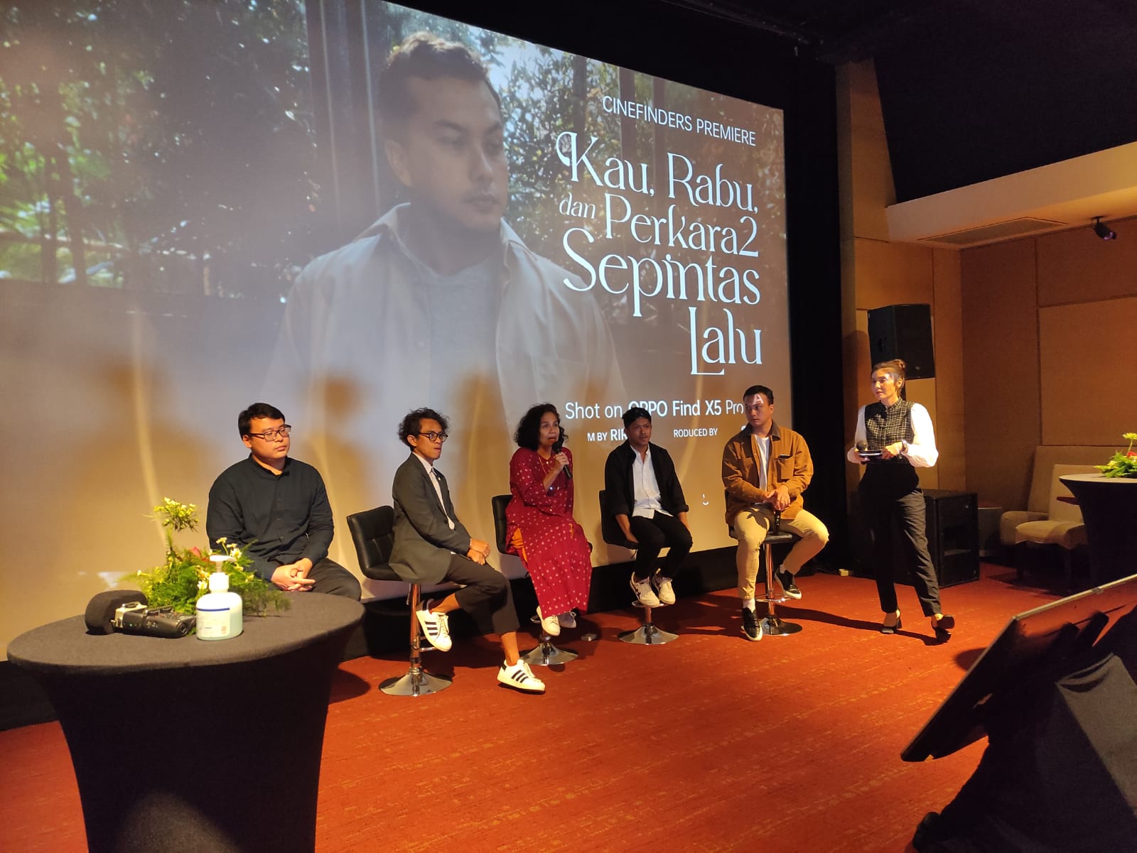 Nicholas Saputra Bintangi Film Pedek dengan Kamera Smartphone