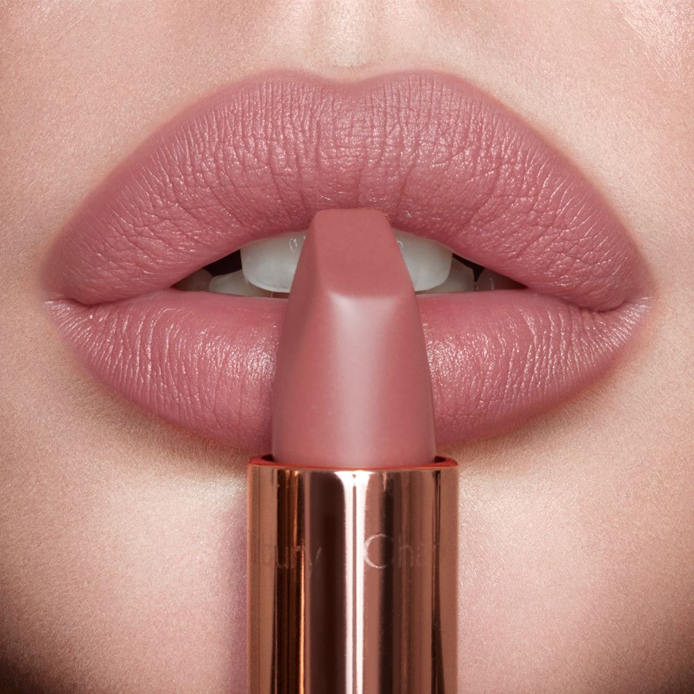5 Rekomendasi Warna Makeup untuk Kulit Sawo Matang
