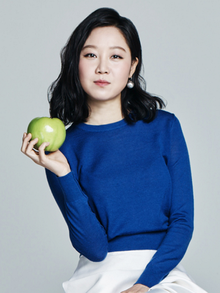 Gong Hyo Jin dan Kevin Oh Melangsungkan Pernikahan di New York