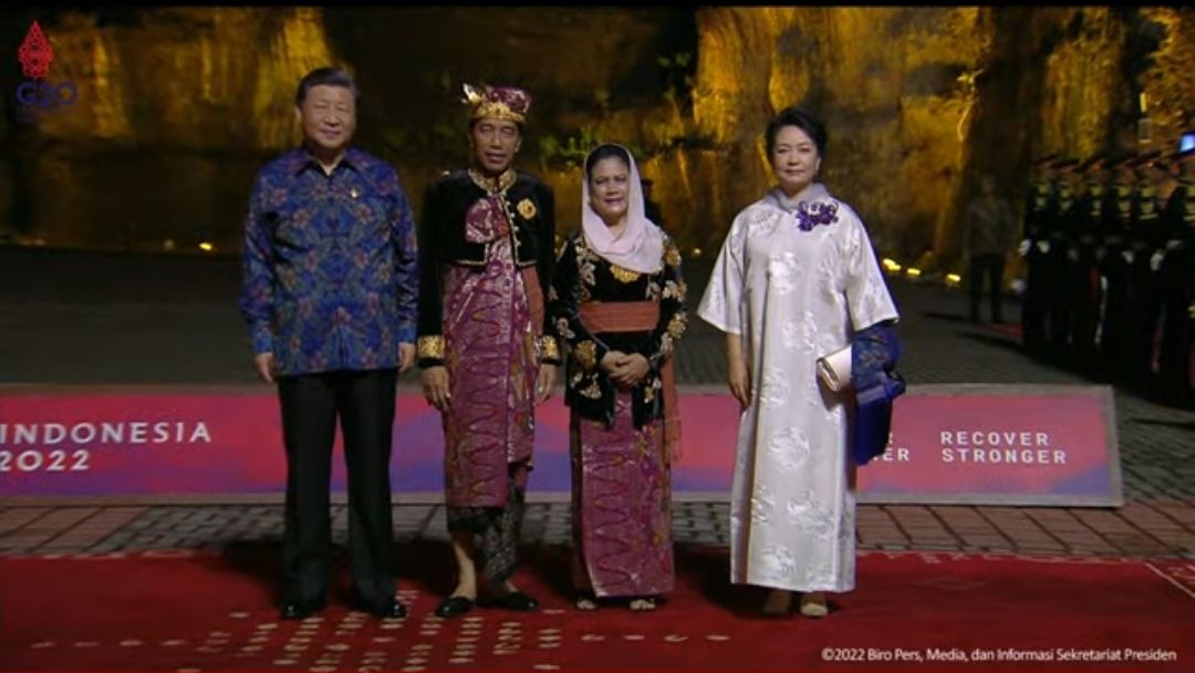 Presiden China dan Istri Memakai Kain Endek Bali Saat Gala Diner KTT G20