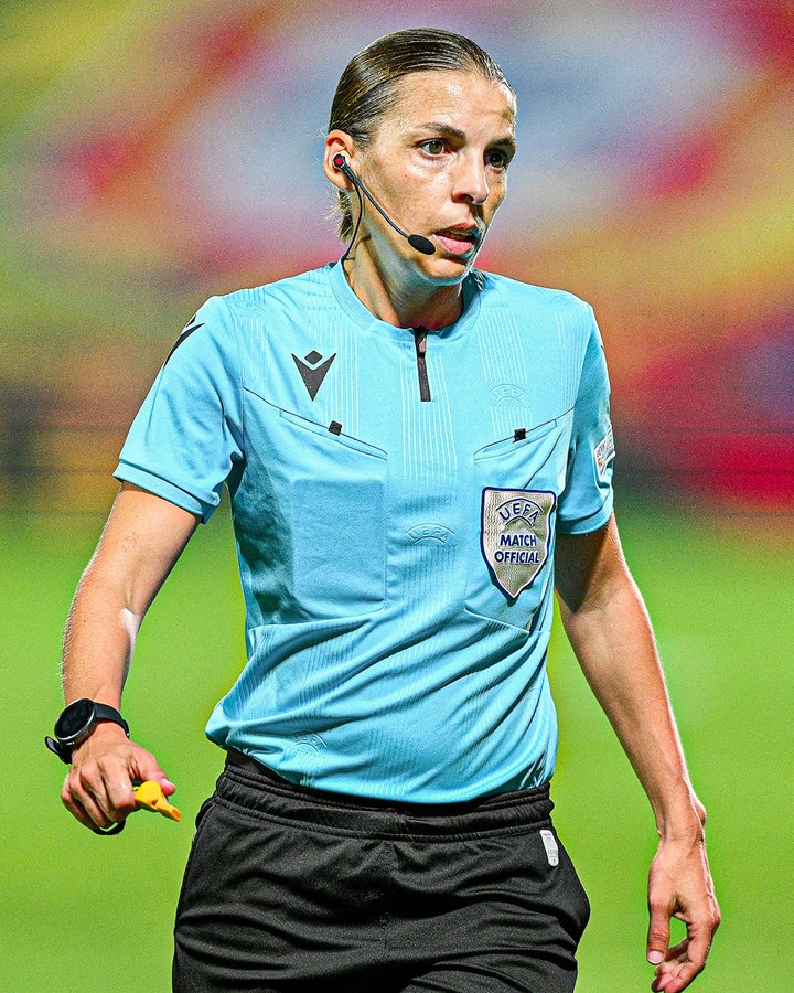 Stephanie Frappart Wasit Perempuan Paling Terkenal di Piala Dunia 2022