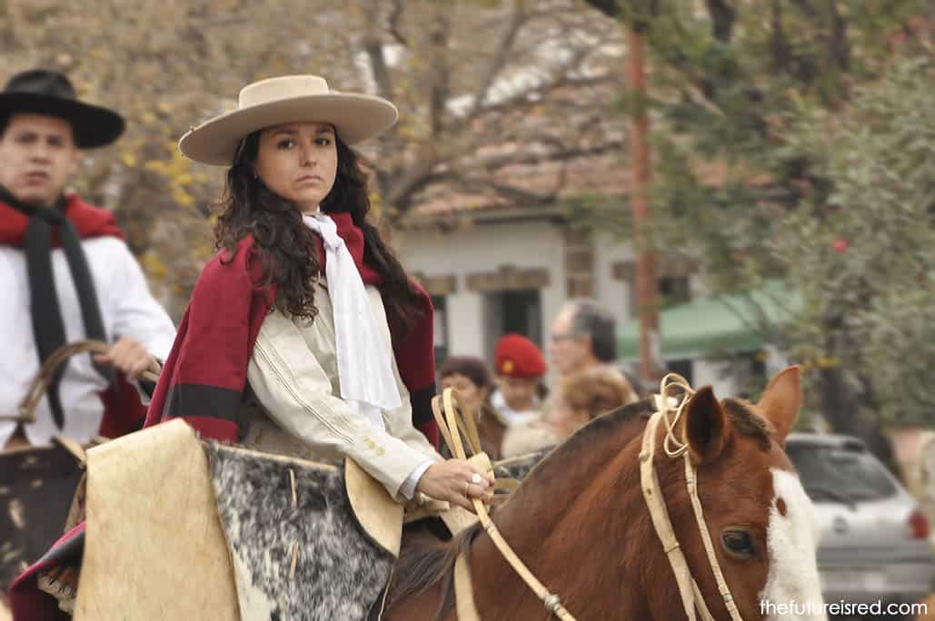 Asal Usul Gaucho, Pakaian Tradisional Argentina