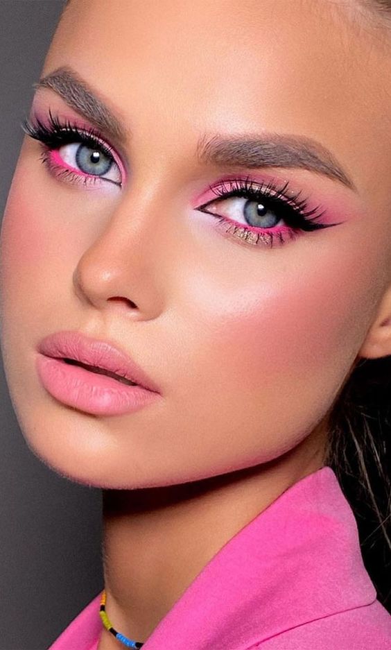 6 Makeup Untuk Perempuan Berzodiak Capricorn