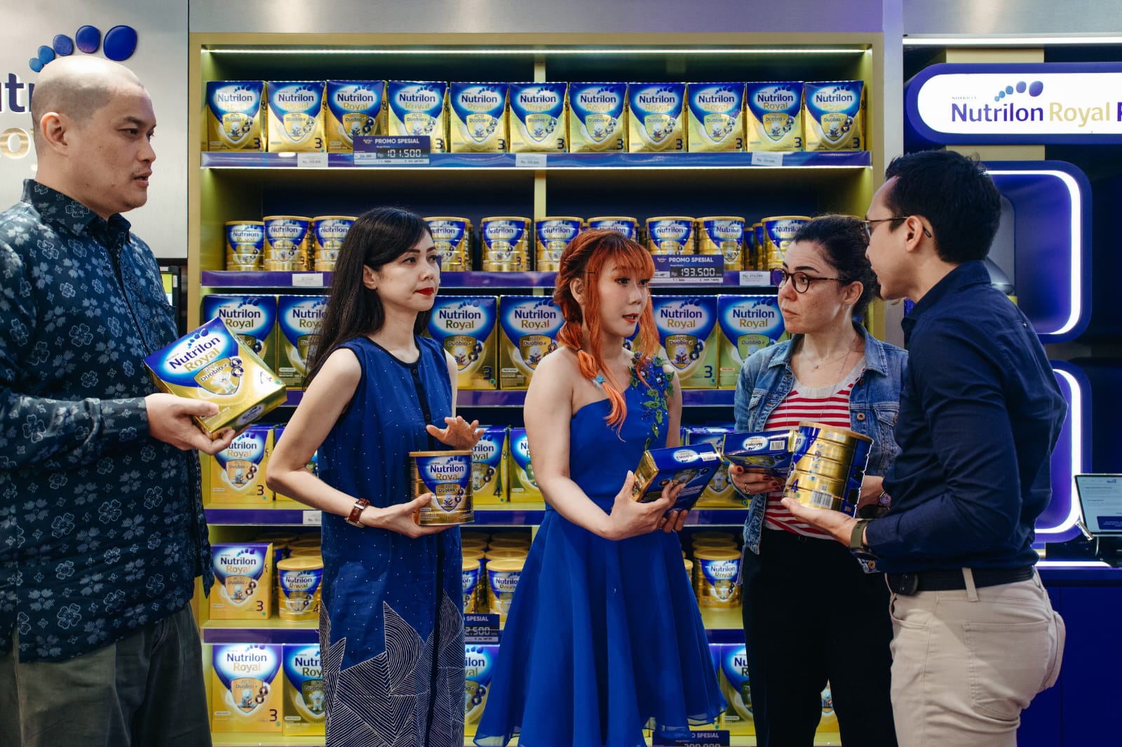 Revolusi Baru Pengalaman Belanja Menyenangkan Nutrilon Royal Flagship Store Di Raja Susu