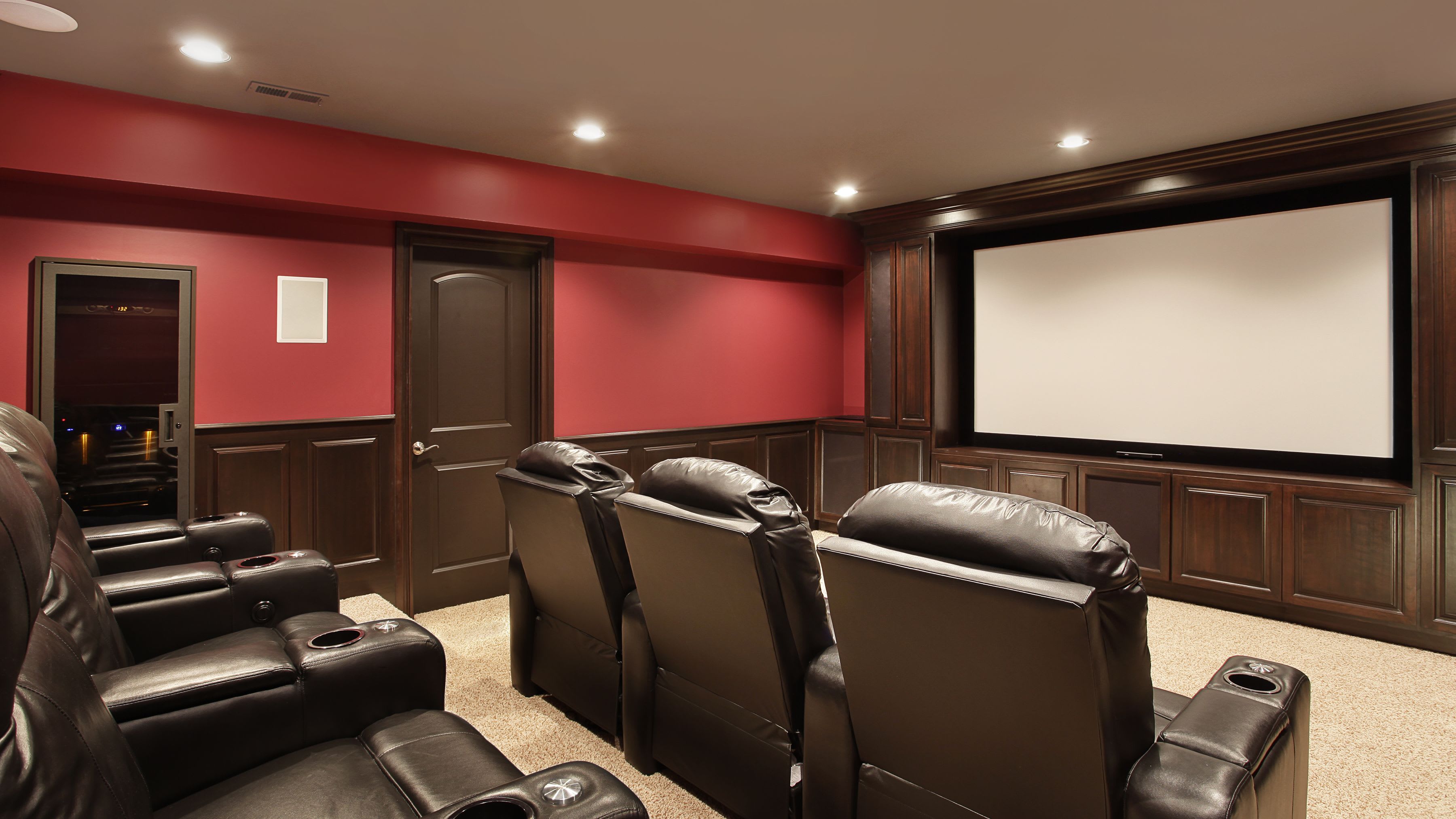 Tips For A DIY Home Theatre & Media Room