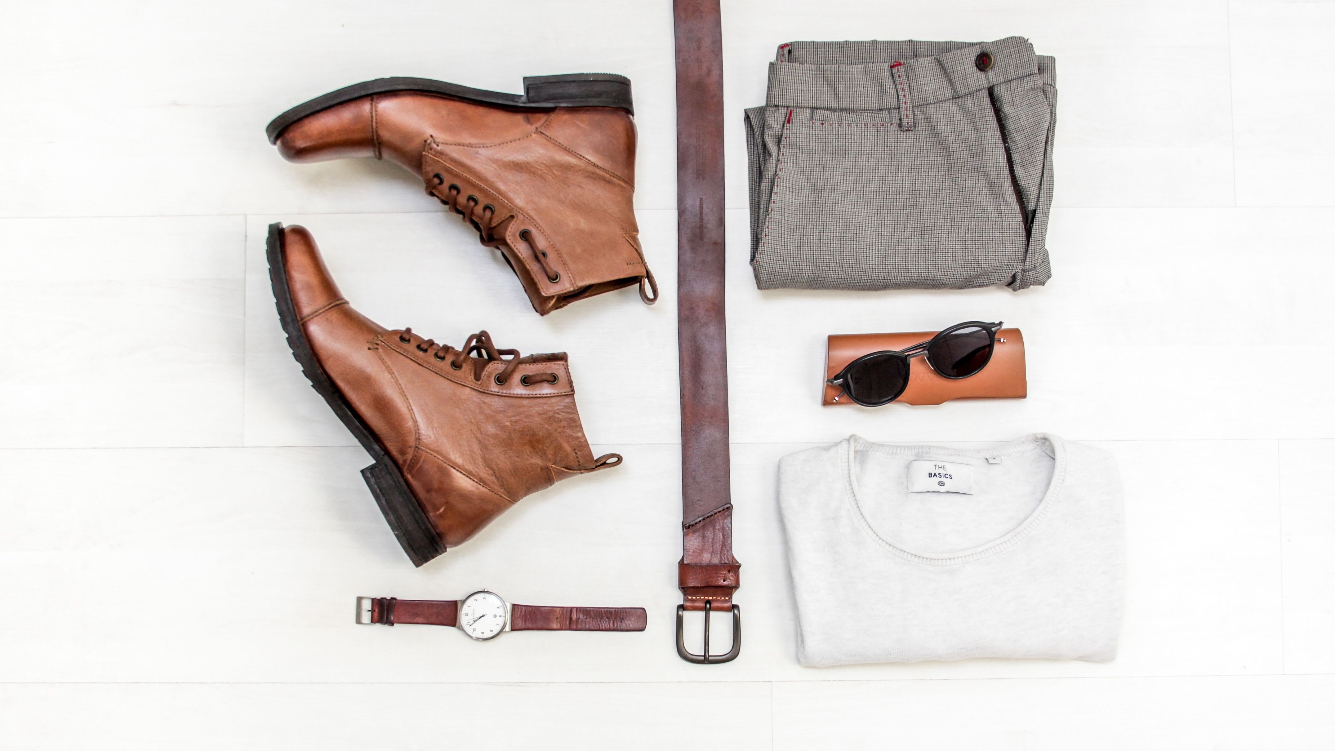 5 Pros And Cons Of Clothing Delivery Services