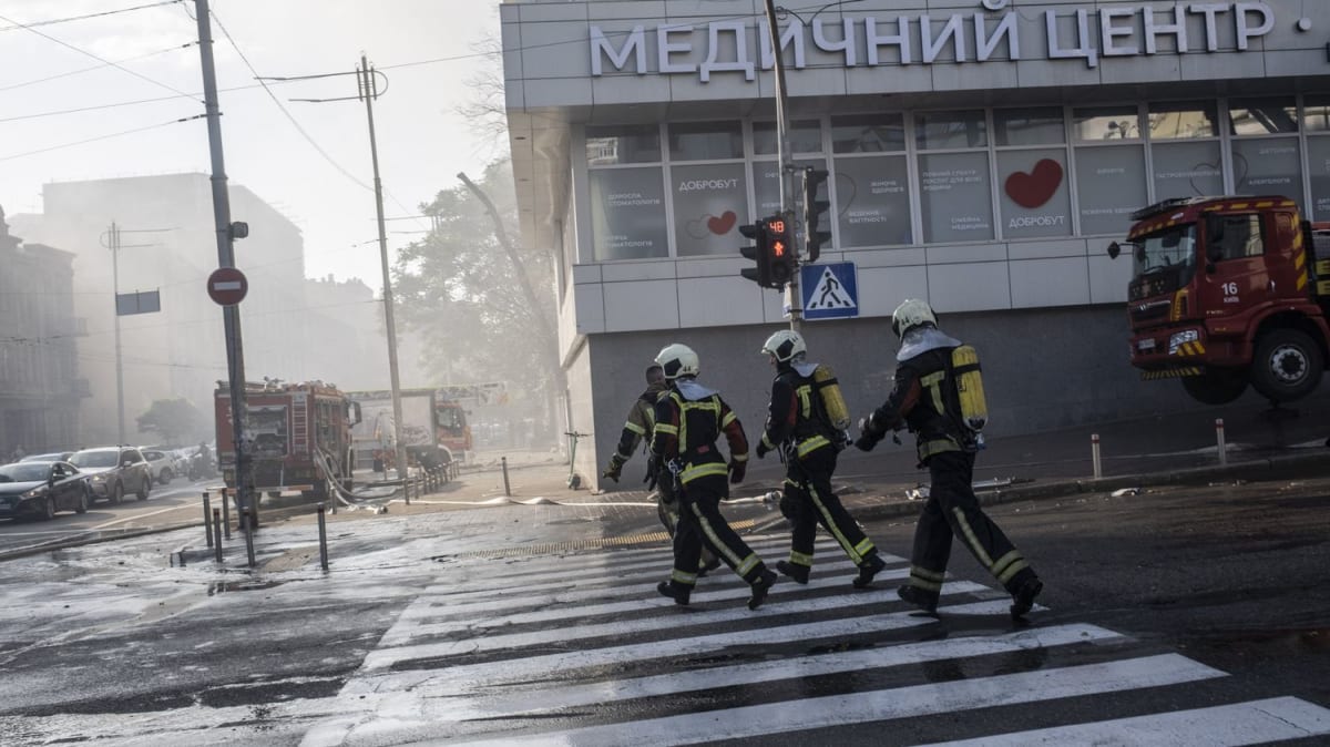 Ukraine : frappes russes meurtrières contre les infrastructures énergétiques de Kiev
