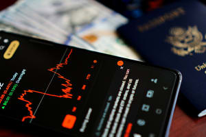 Le gouvernement renonce à exclure les ETF synthétiques du PEA