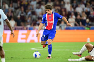 Ligue 1 : Le PSG affronte Rennes avec un effectif au complet