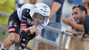 Cyclisme : Tadej Pogacar remporte le contre-la-montre d'ouverture de la Vuelta à Monaco