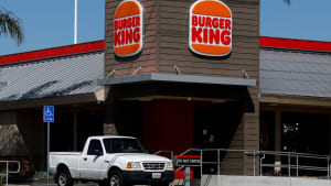 Aux États-Unis, Burger King redresse ses ventes et dépasse son concurrent Wendy's