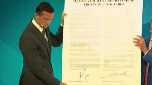 Accord Bardella-Farage : une imprécision de traduction interroge sur la gestion migratoire