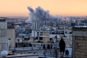 Conflit au Moyen-Orient : frappes américaines en Iran et représailles de Téhéran