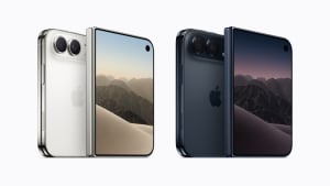 L'iPhone Duo, premier iPhone pliable d'Apple, en blanc stellaire et ciel nocturne