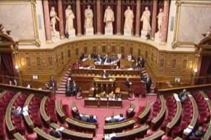 Élections sénatoriales : la droite remet en jeu sept sièges clés en Centre-Val de Loire