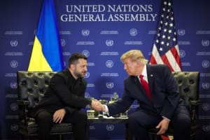Guerre en Ukraine : Kiev réfute toute demande de Donald Trump concernant un voyage à Moscou