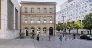 Finances de l'État : la France menacée d'asphyxie par sa dette publique