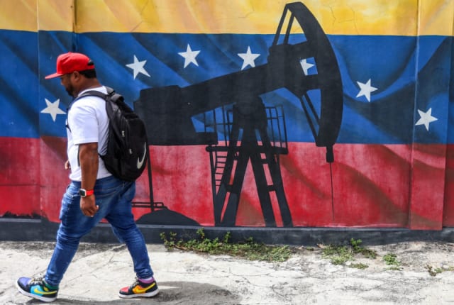 Accord pétrolier de 25 ans conclu entre le Venezuela et Washington