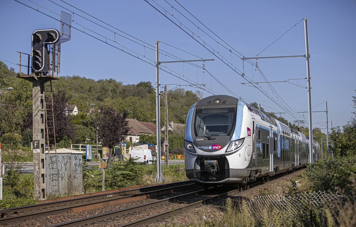 Intempéries : de violents orages provoquent d'importants dégâts et paralysent les transports