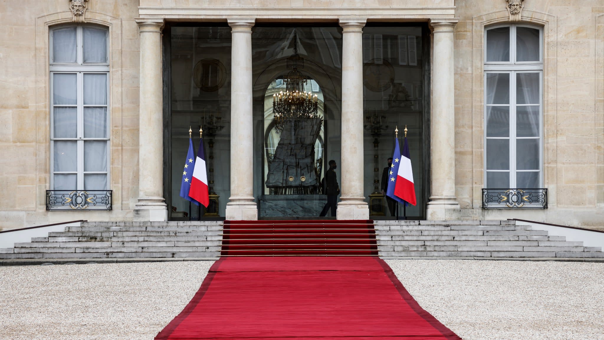 Sept candidats à la présidentielle de 2027 réunis au Medef