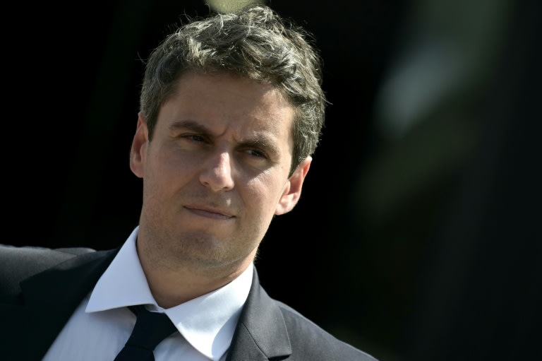 Réseaux sociaux : Gabriel Attal propose un référendum pour contourner la censure constitutionnelle