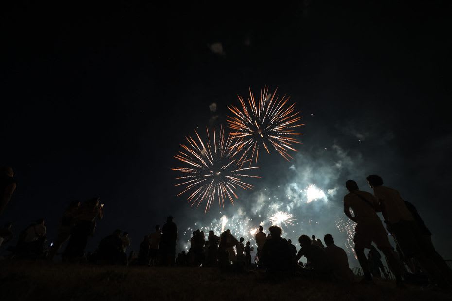 Normandie : la sécheresse contraint les artificiers à stocker leurs surplus de fusées