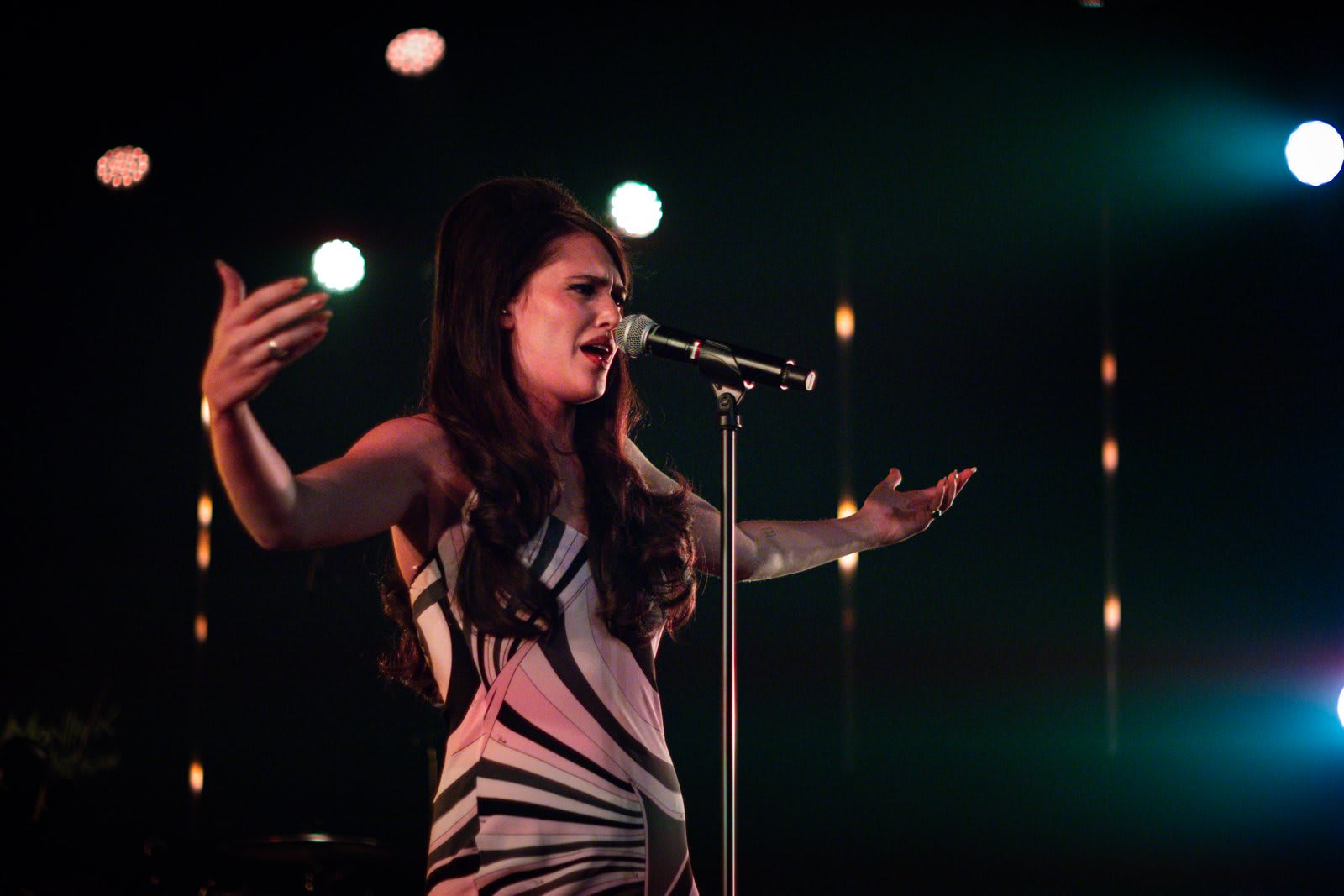 Paris Concert – Hiver 2026 – Sienna Spiro : L’étoile montante de la pop UK en scène