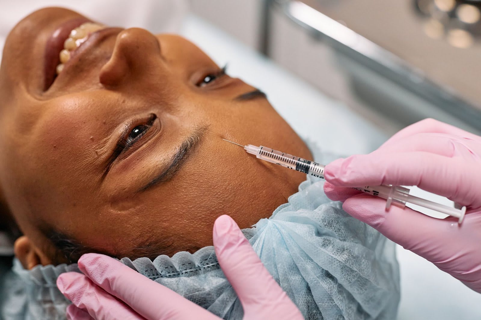 Médecine esthétique : injectables et biostimulateurs, le nouveau visage du soin