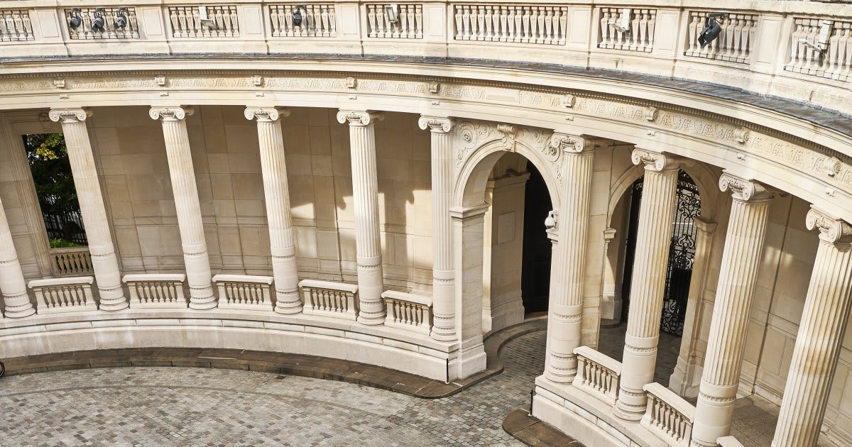 Paris Exposition – De Marie-Antoinette à Vivienne Westwood : la mode du XVIIIe siècle revisitée
