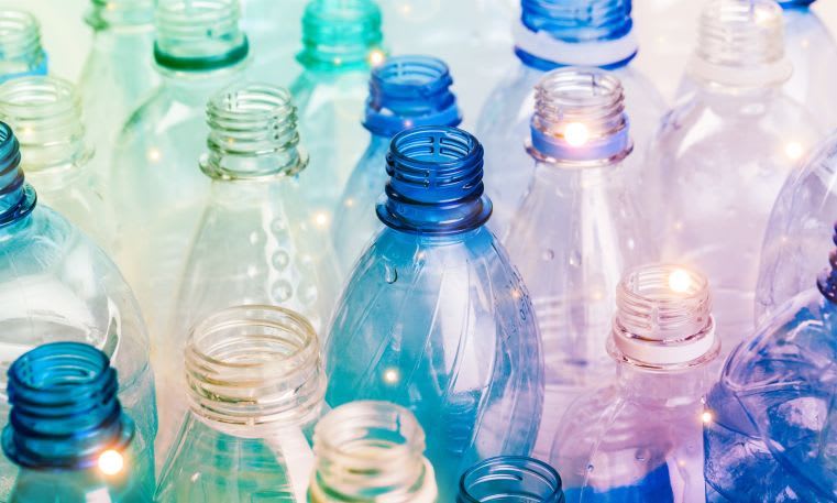 Bouteilles en plastique : le gouvernement abandonne le projet de consigne obligatoire