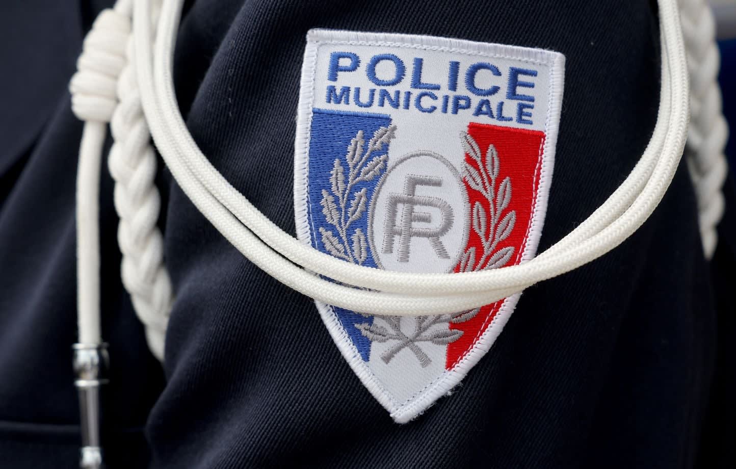Polémique policière à Carcassonne, directive européenne sur les salaires et sursaut du PSG
