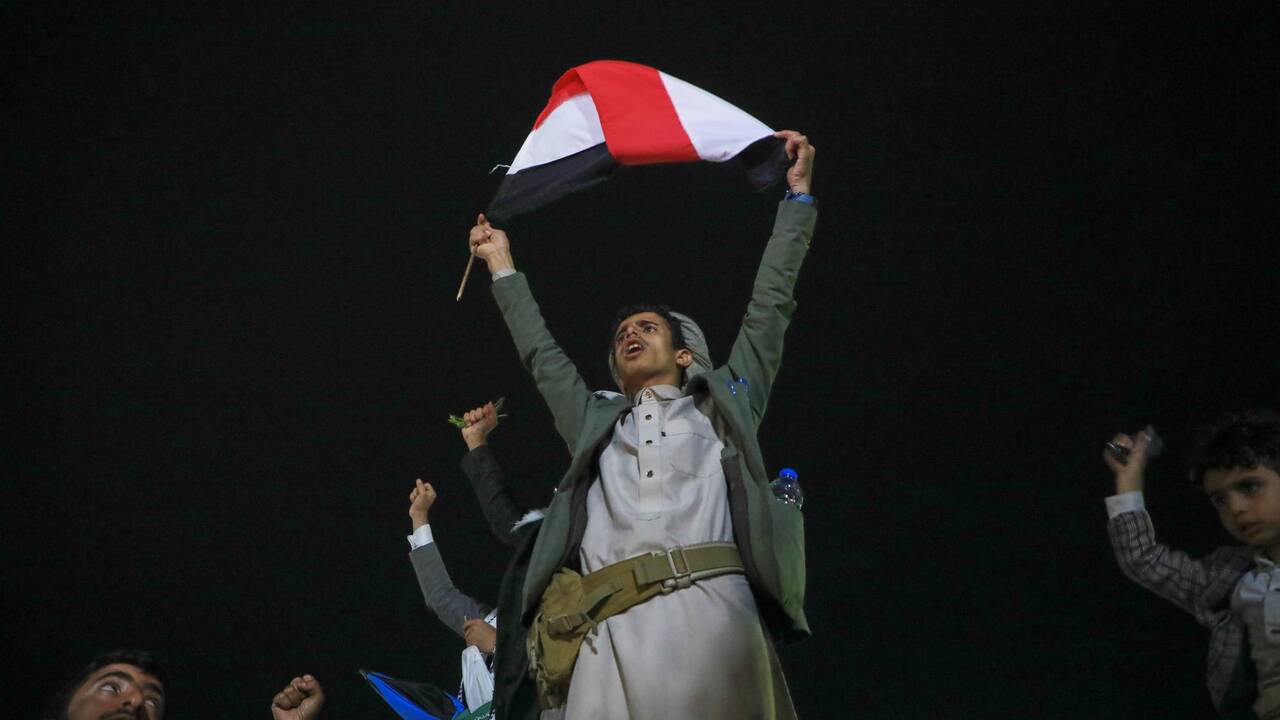 Les rebelles houthis s'emparent du détroit stratégique de Bab el-Mandeb