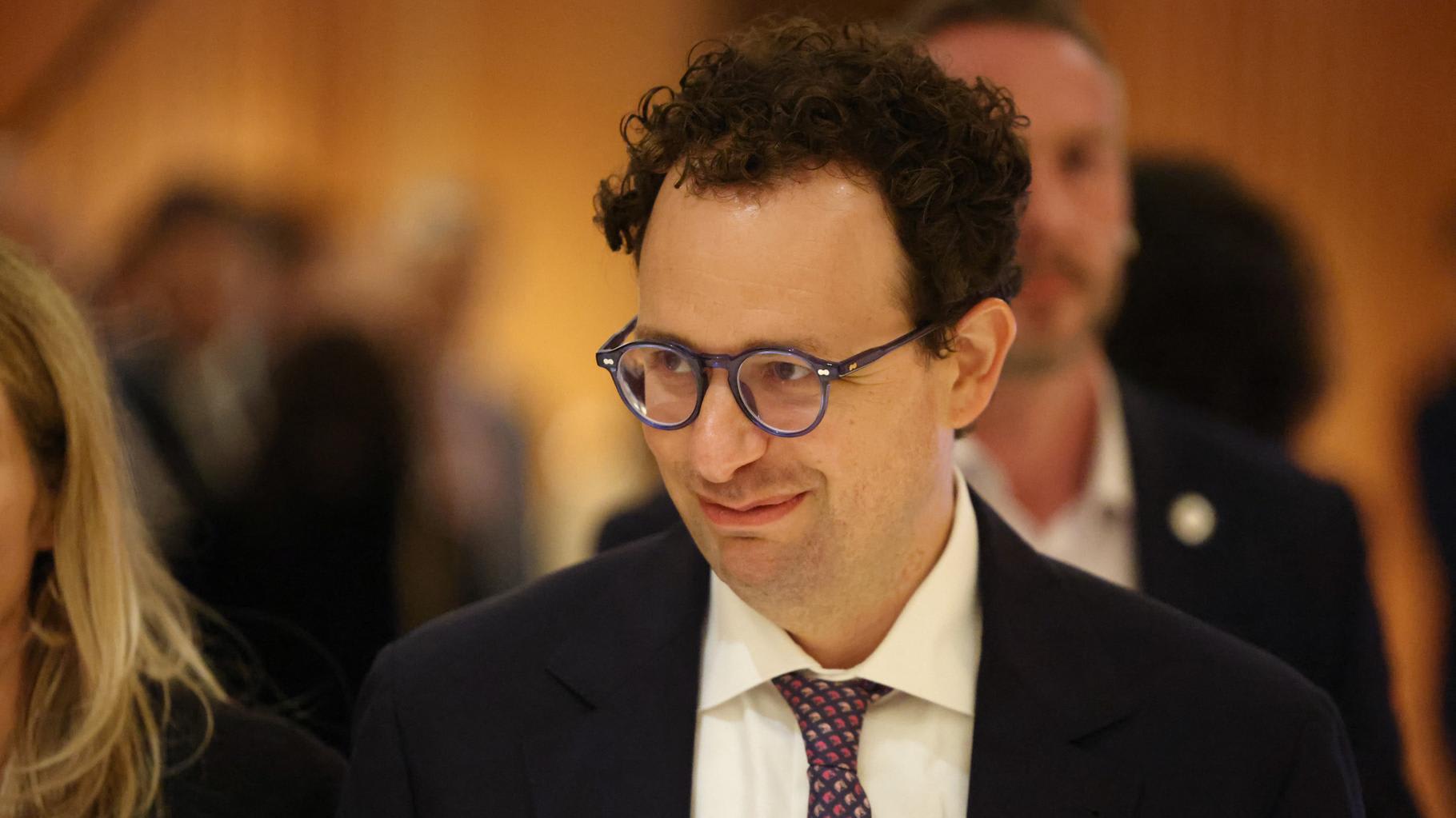 Intelligence artificielle : le patron d'Anthropic plaide pour un ralentissement mondial