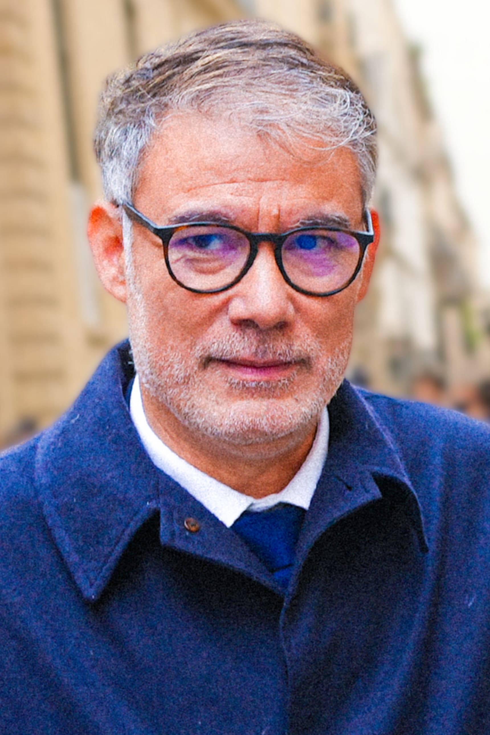 Olivier Faure prend ses distances avec François Hollande et Raphaël Glucksmann