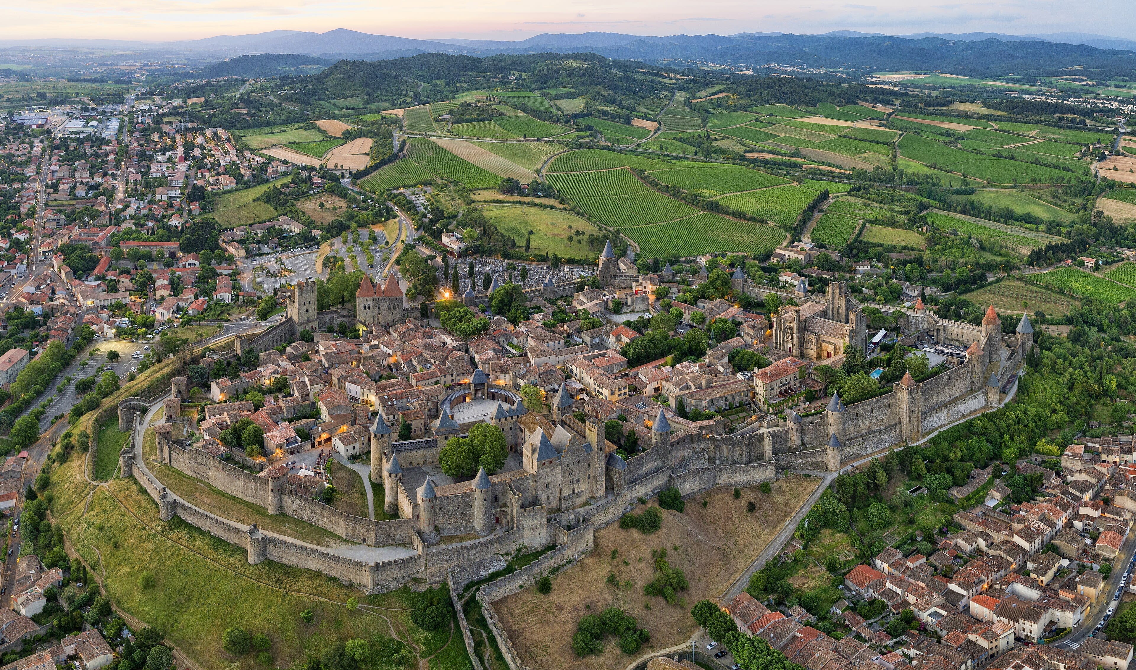 Carcassonne : interrogations après la mort d'un homme contrôlé par la police