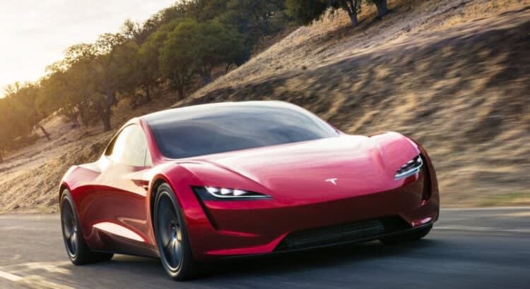 Tesla annonce la présentation du Roadster après neuf ans de reports