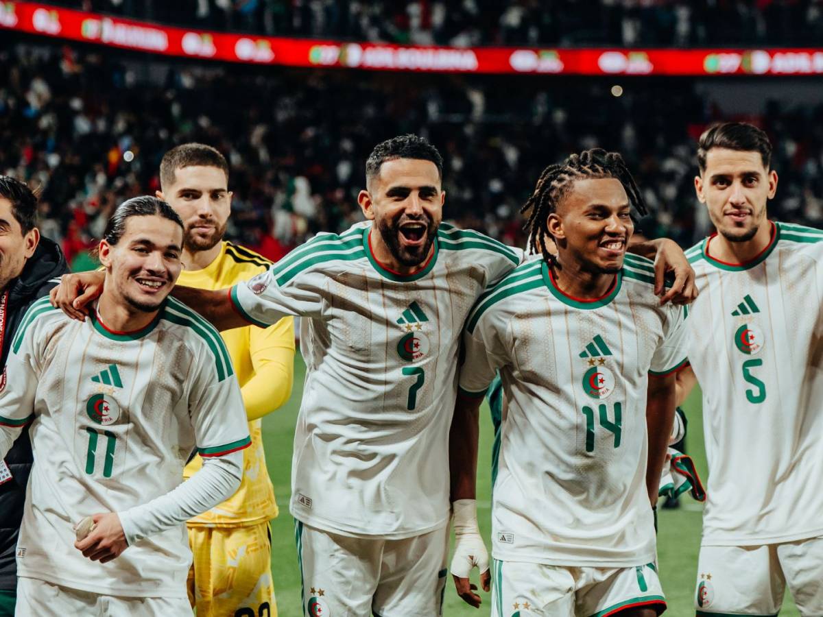 Football : Brahim Hemdani prend les rênes de l’équipe d’Algérie et impose ses premiers choix
