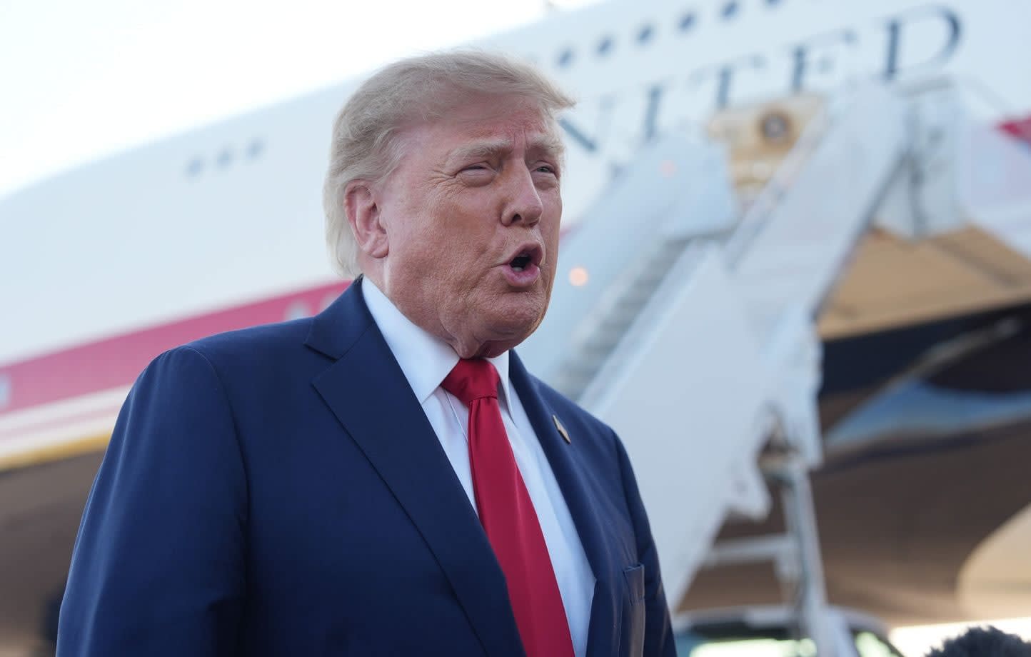 La Réserve fédérale américaine durcit sa politique monétaire malgré les critiques de Donald Trump