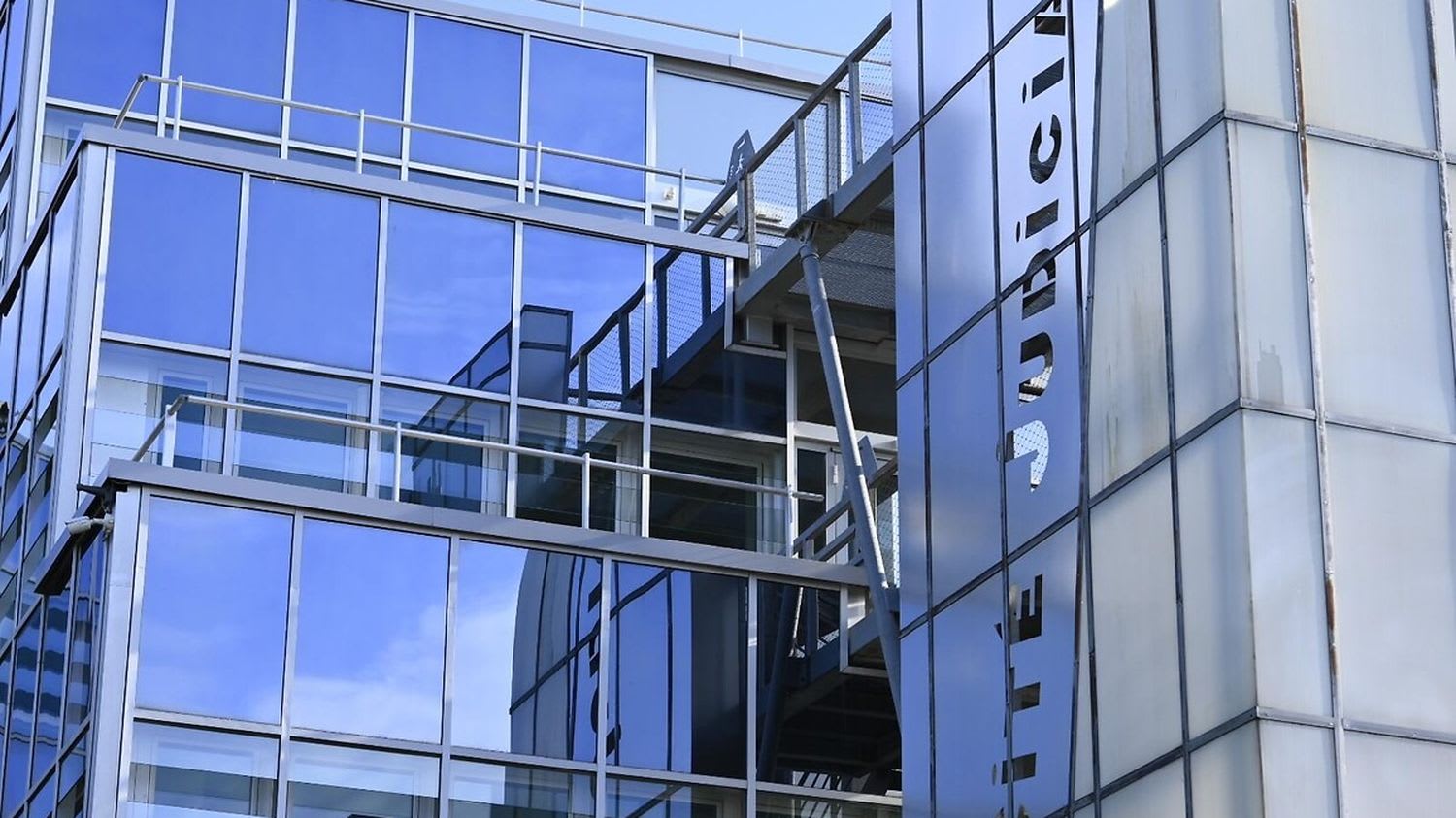 Tribunal de Montbéliard envahi : une audience pour trafic de drogue interrompue