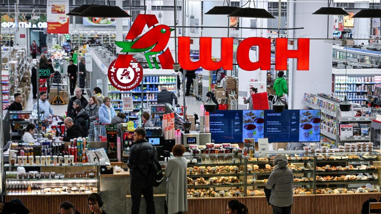 Souveraineté économique : Moscou prend le contrôle d'Auchan, Nestlé et Lemana Pro