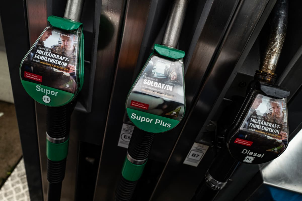 Allemagne : baisse des taxes sur les carburants avant des élections régionales clés