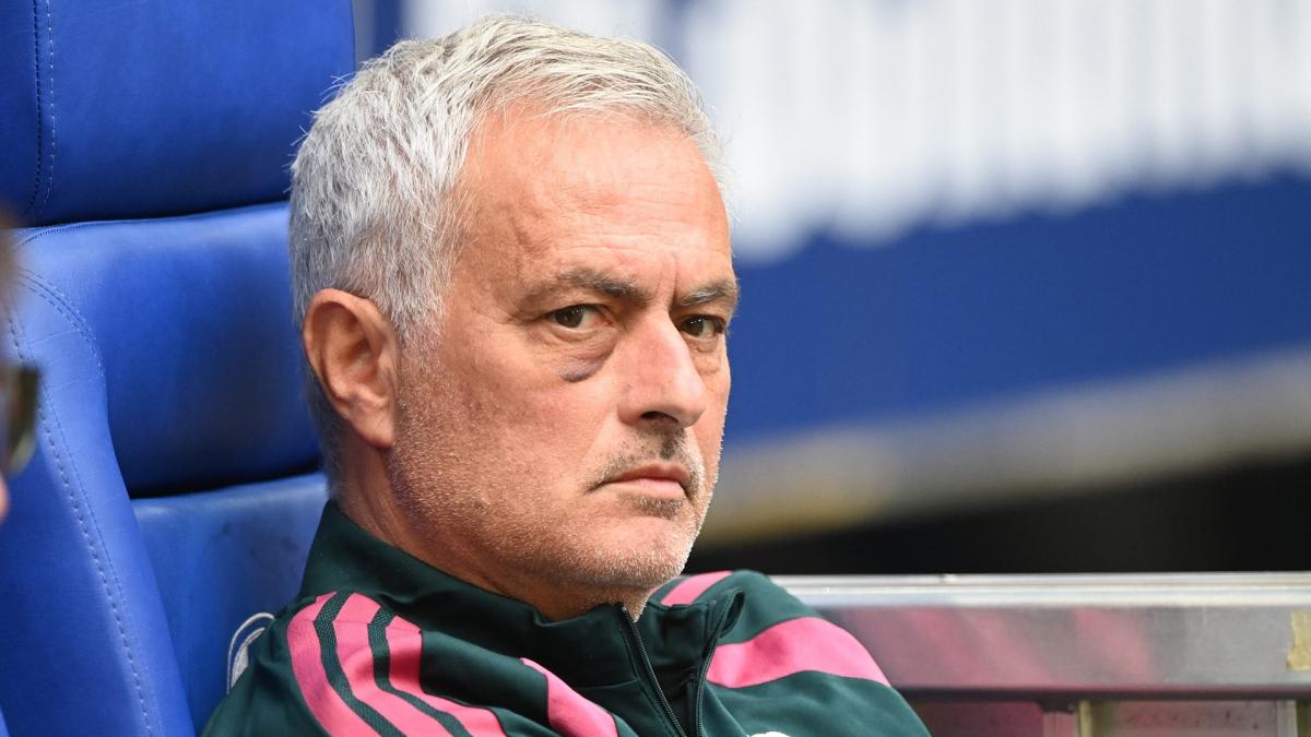 José Mourinho salue la civilité exemplaire des supporters lors du derby milanais