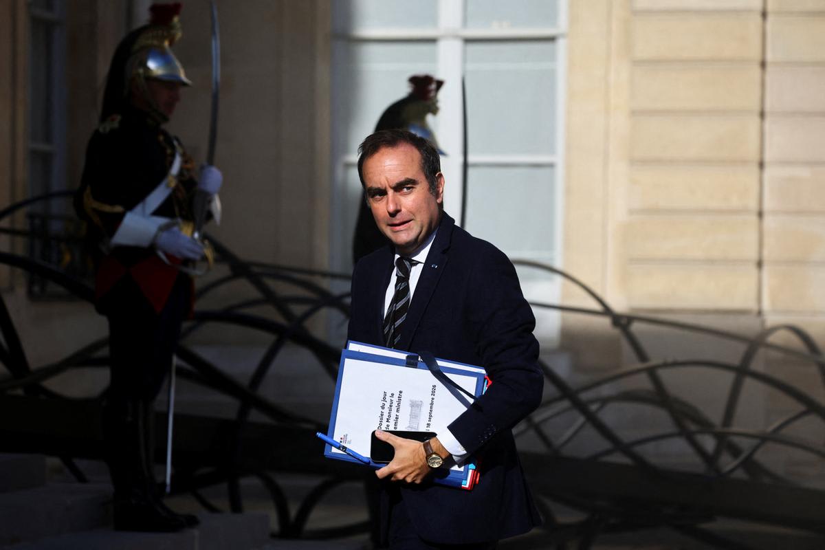 Crise du carburant : Sébastien Lecornu convoque une réunion de crise à Matignon